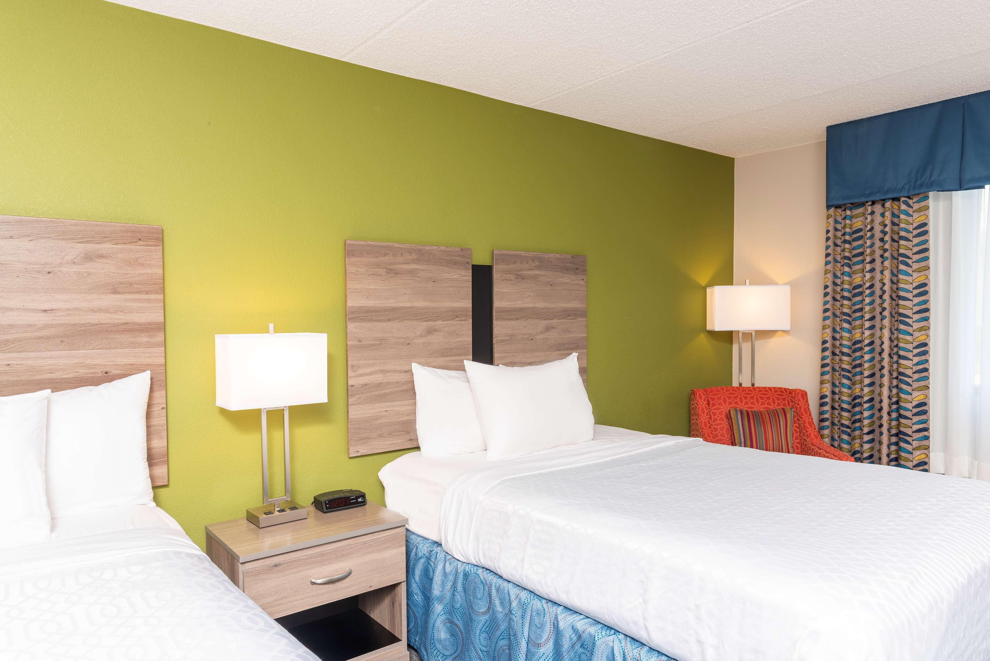 Best Western Dutch Valley Inn New Philadelphia Eksteriør bilde