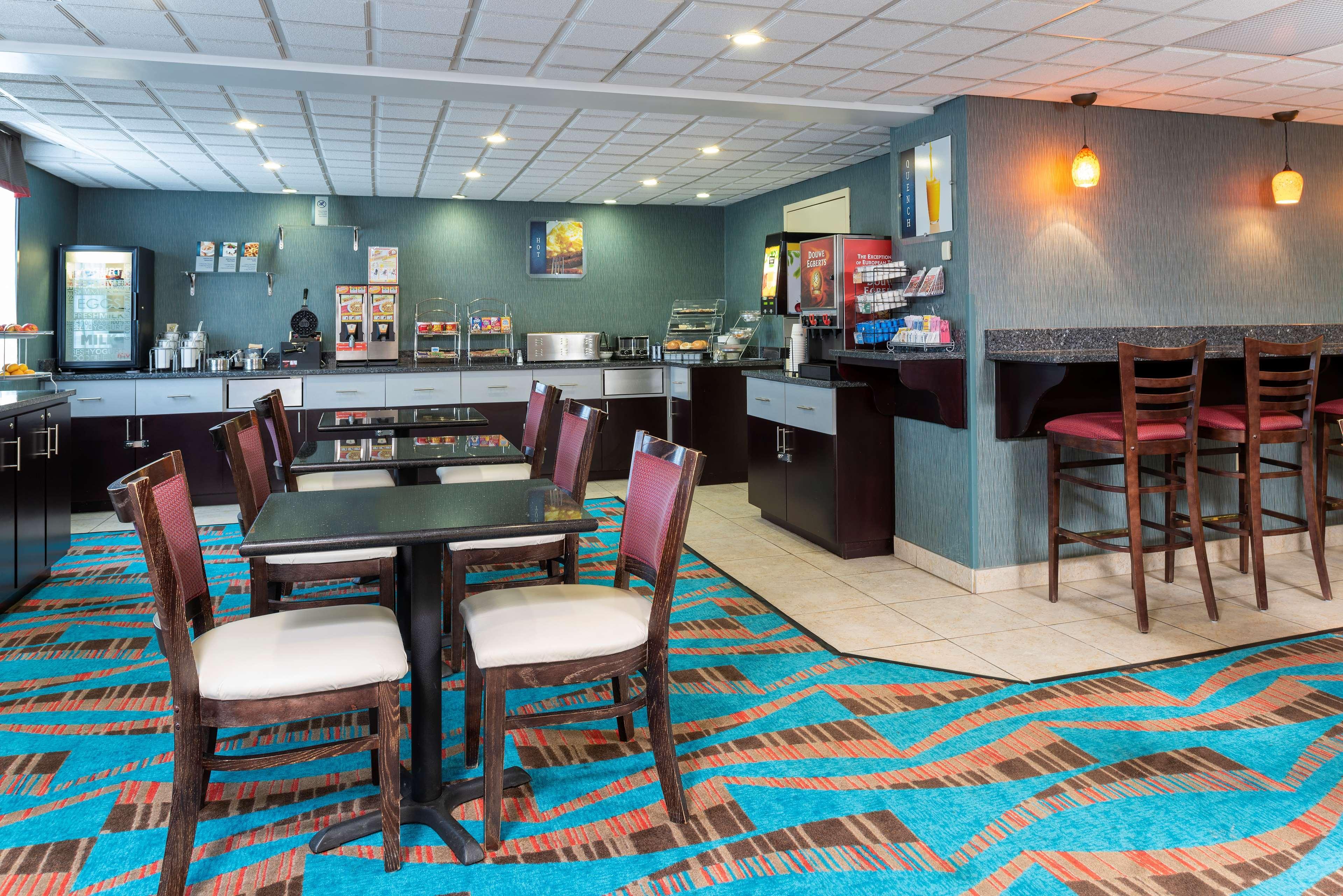 Best Western Dutch Valley Inn New Philadelphia Eksteriør bilde